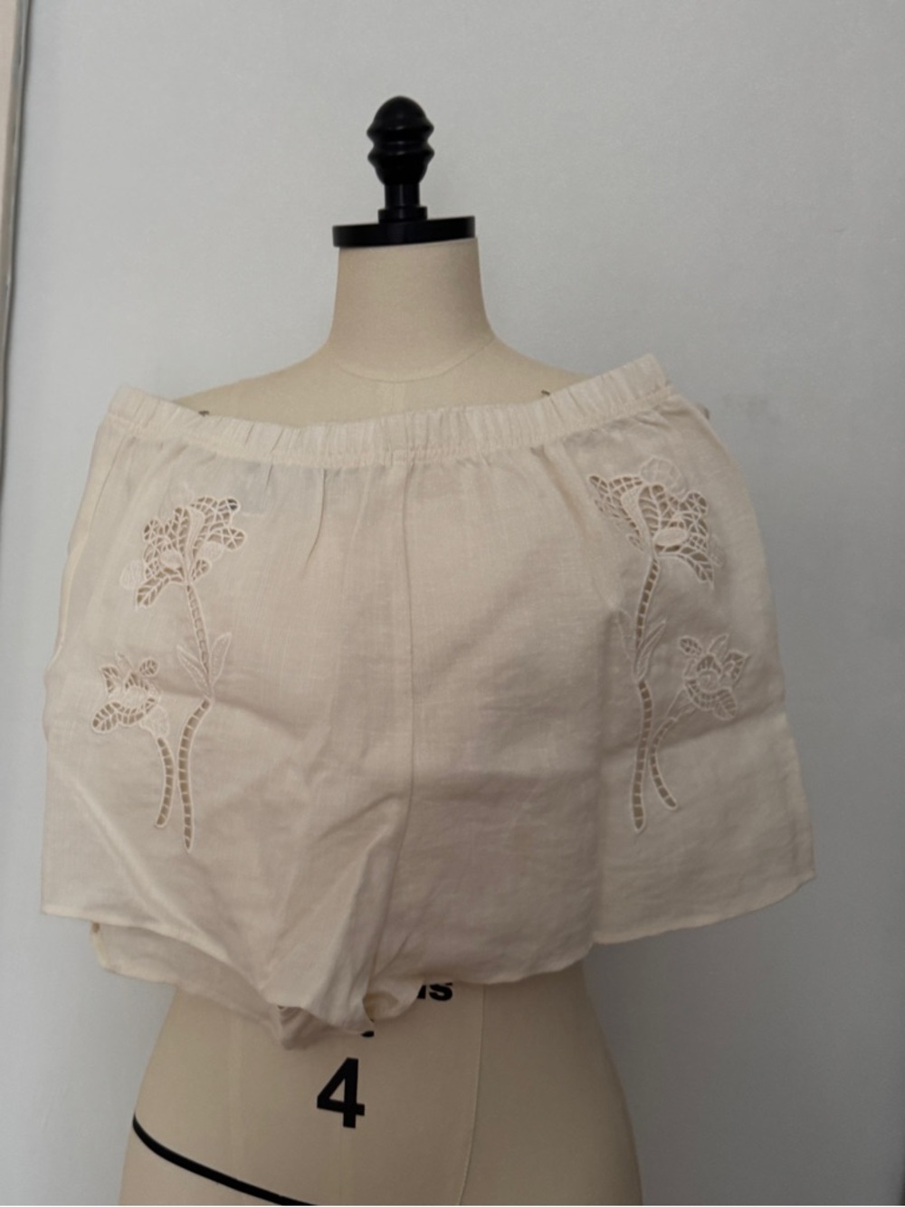 Zara Cream Embroidered Off-Shoulder Shorts